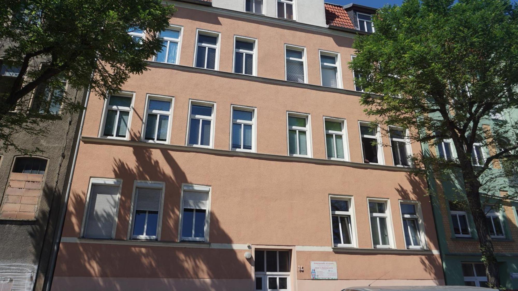 Hostel Im Medizinerviertel Halle  Esterno foto