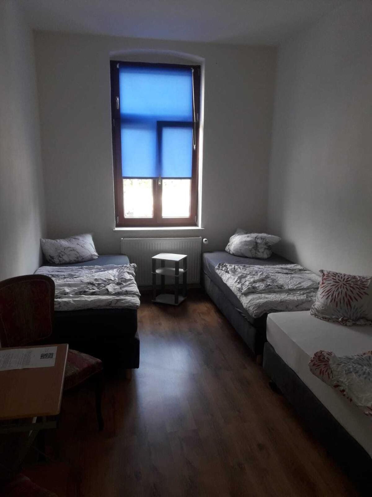 Hostel Im Medizinerviertel Halle  Esterno foto